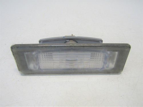 KIA SPORTAGE MK4 2016-18 OFFSIDE RIGHT REAR NUMBER PLATE LIGHT LAMP        #4945 - Picture 1 of 9
