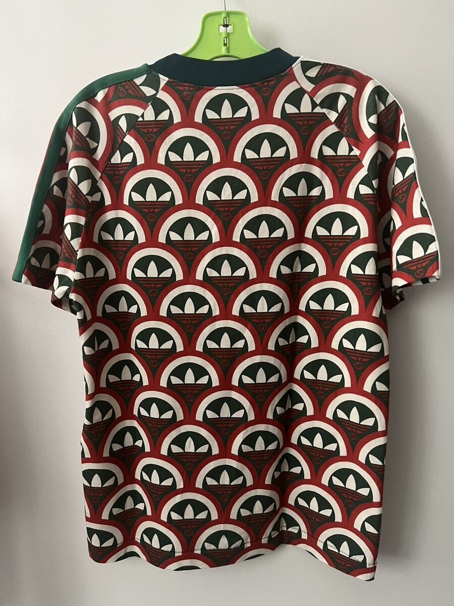 Gucci X Adidas Trefoil Red and Green Short Sleeve T-shirt Gucci X Adidas Trefoil Red and Green Short Sleeve T-shirt