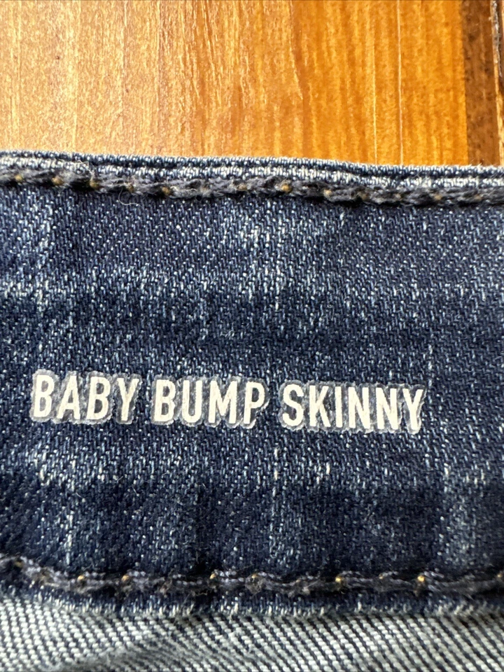 Signature Levi Strauss Woman’s  32x29 Gold Jeans Blue Maternity Skinny Denim - Image 4 of 4