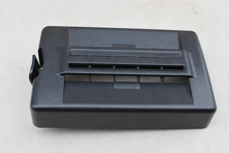 Kenmore 31140 Pet-Friendly Upright Vacuum Filter Cover - Image 2 of 4