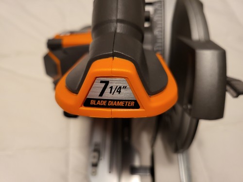 New RIDGID Gen5X 7-1/4 inch Circular Saw 18v Cordless - Picture 2 of 16