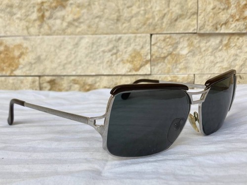 VINTAGE IOM SUNGLASSES SQUARED METAL SILVER PILOT NO.311 MINT 1960'S HONG KONG - Picture 19 of 19