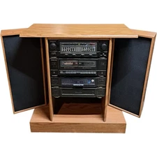 Soundesign Stereo System Cassette AM/FM Reciever With Built-in Speakers Cabinet 
