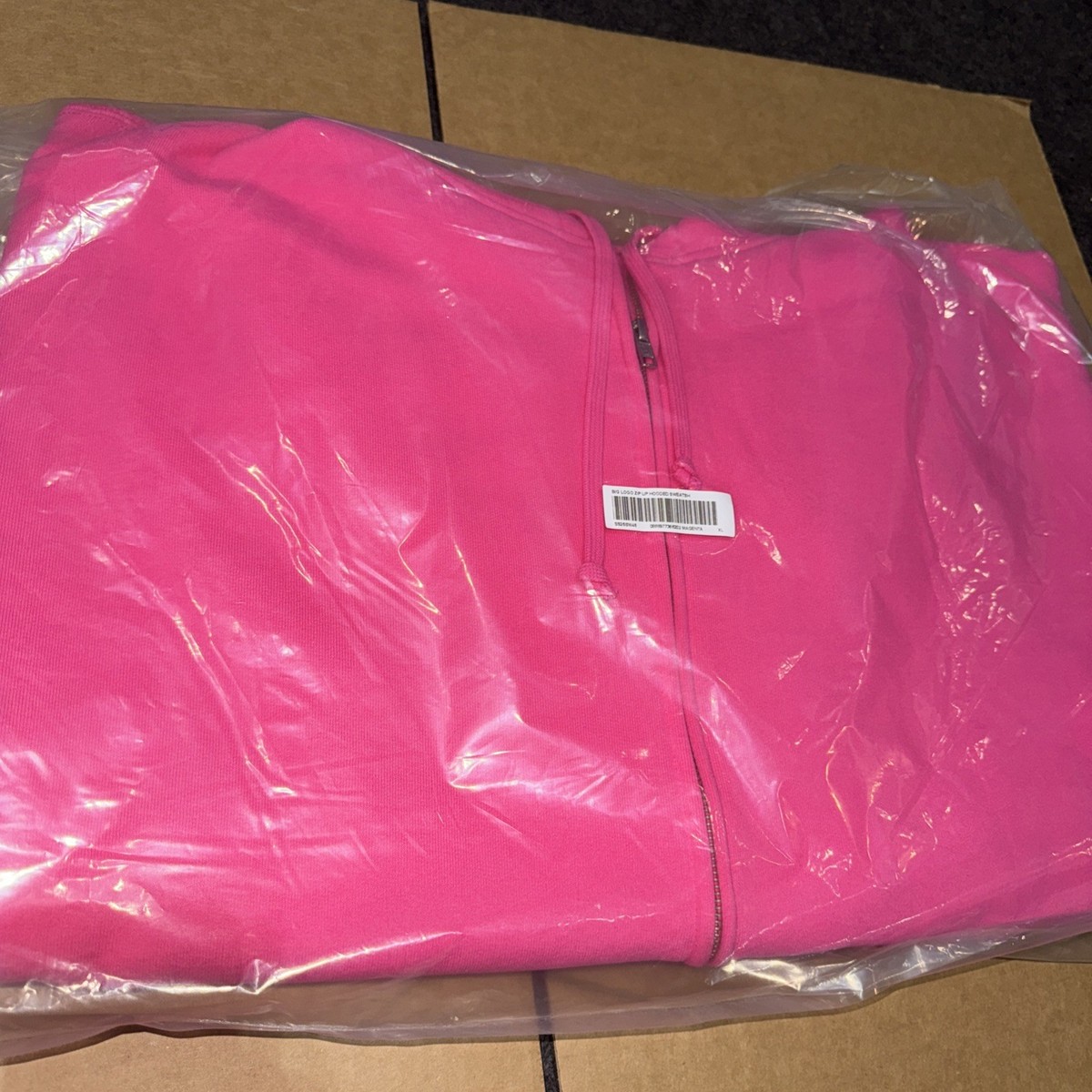 【Supreme】Big Logo Zip Up Hooded Sweatshirt★Magenta★25SS Supreme S Logo Zip Up Hooded Sweatshirt (FW23) - $168