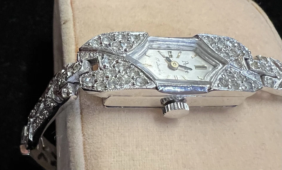 PEDRE Vintage DECO Style Swiss Watch Sparkly Clear Rhinestones 17j NOT RUNNING - Image 2 of 4