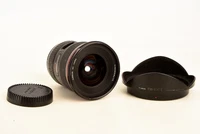 Canon EF 17-35mm f/2.8 L USM Ultra Wide Angle Lens with Hood Cap AS-IS V30