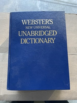 1983 WEBSTER S NEW UNIVERSAL UNABRIDGED DICTIONARY DELUXE 2ND EDITION 2,347 PGS