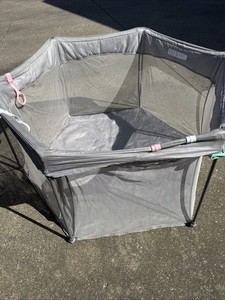 Venture All Stars Joy Baby Playpen Indoor /outdoor. Good Condition. See Pics