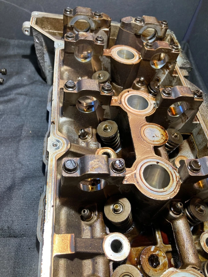 06-10 Cadillac DTS 03-05 Deville 4,8 L LD8 cilindro trasero culata desnuda 12569206 Foto 2 de 4