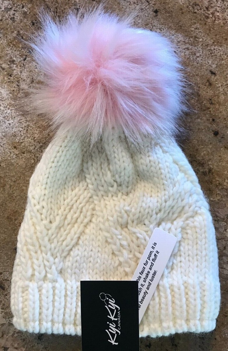 NWT KYI KYI Cable Knit Faux Fur Pompom Beanie Ivory Pink Pom  display picture 1