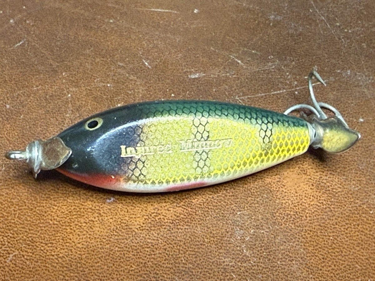 Vintage Shakespeare Injured Minnow Wooden Fishing Lure w/ Dual