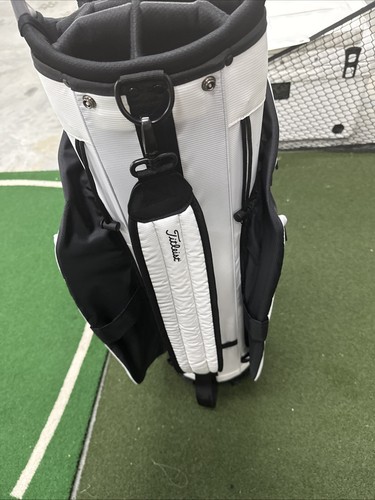 Titleist Golf 2025 Cart 14 Lightweight Bag White Black And Gray - Picture 3 of 7