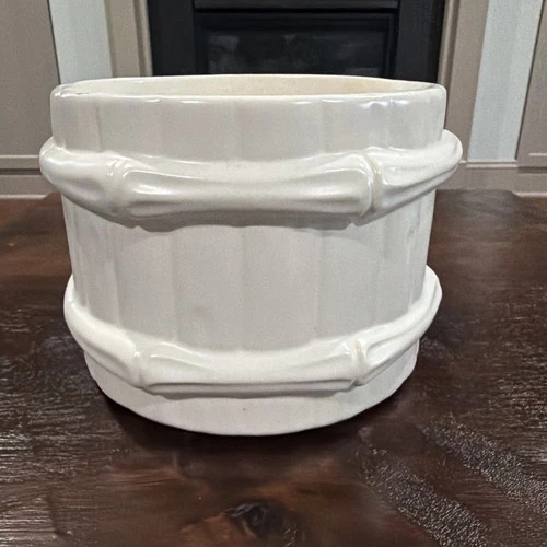McCoy USA ceramic pottery White Planter Bamboo Pattern #3001
