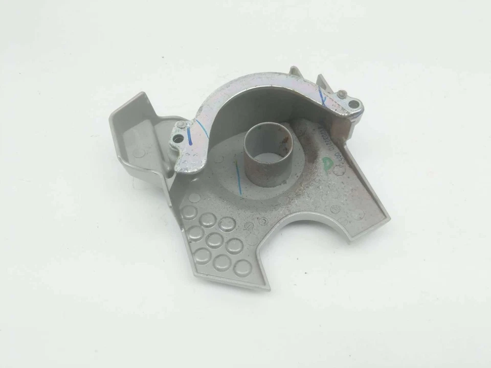 22 Honda Trail 125 CT125 Front Sprocket Cover - Image 4 of 4