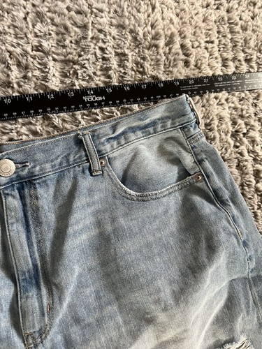 AE AMERICAN EAGLE MOM SHORT STRIGID WOMENS JEAN SHORTS SIZE 18 DISTRESSED - Picture 2 of 6