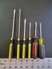 Lot Of 6 Stanely Made In The USA Flathead Screw Drivers
