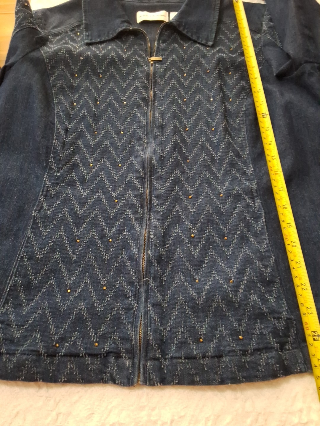 Denim Zip Jacket Textured Chevron Pattern Scatter… - image 6