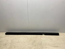 2013-2019 FORD TAURUS RIGHT PASSENGER REAR DOOR INSIDE WINDOW SEAL STRIP RUBBER