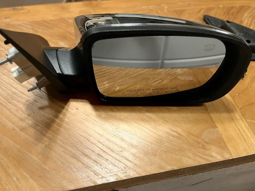 Polyway 4205-09025-01 Passenger Side MIRROR ASSEMBLY. (BROCKS)  Never Used.