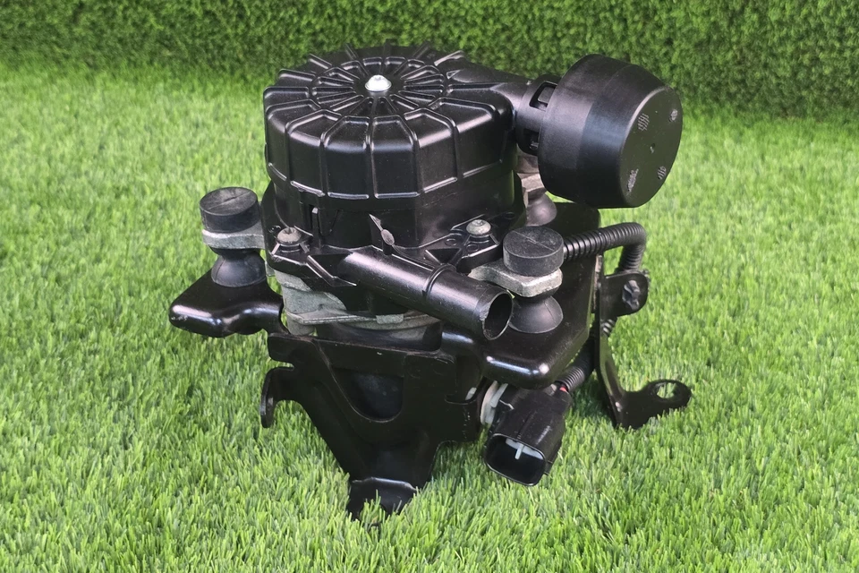 Bomba de inyección de aire 17610-0c040 OEM usada Se adapta a: Lexus GX460, Toyota 4Runner, Fj Foto 2 de 4