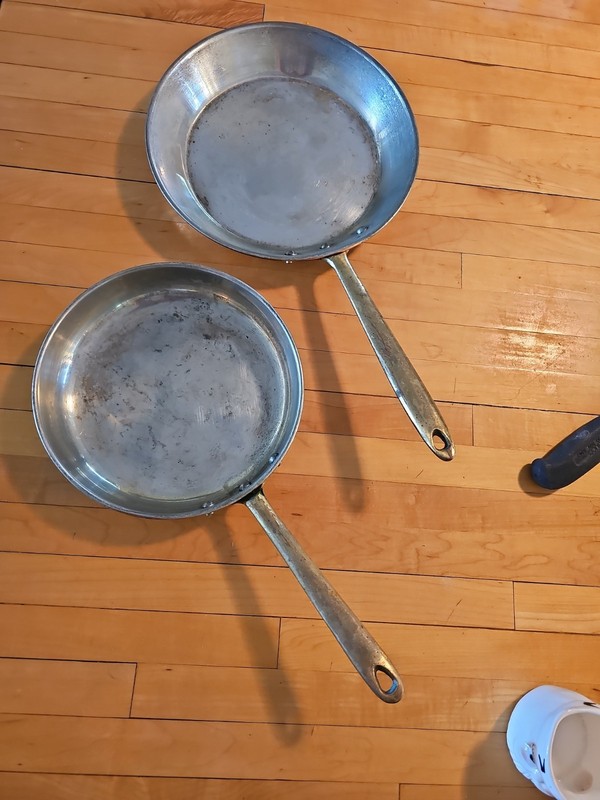 2 Vintage Copper Pans Skillet Frying Pan Brass Handle Portugal 