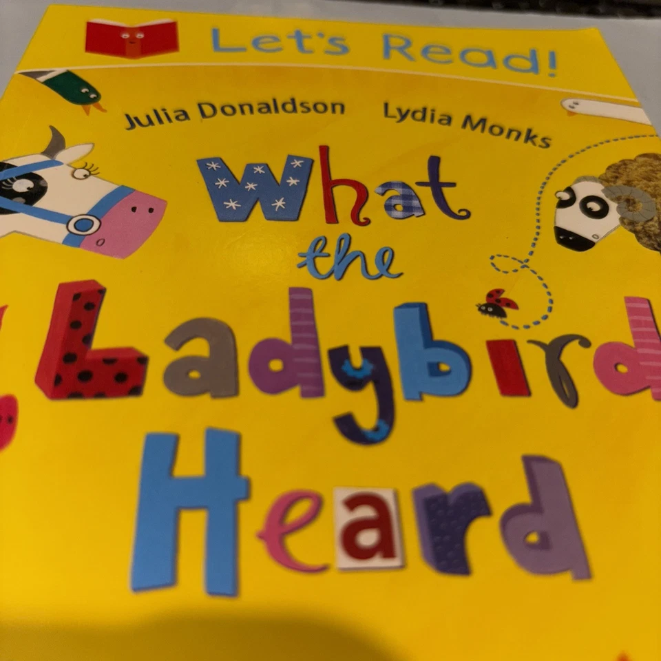 Let's Read! What the Ladybird Heard by Julia Donaldson PB 2009 - Image 2 of 4