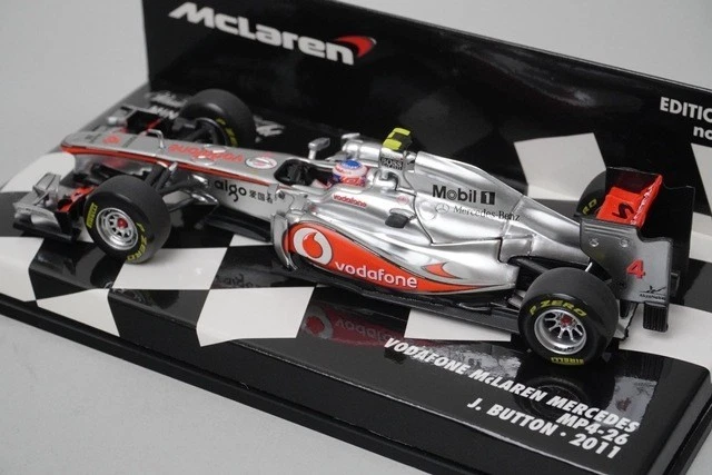 1:43 MINICHAMPS 530114304 Vodafone McLaren Mercedes MP4-26 2011 #4 model car - Image 2 of 4