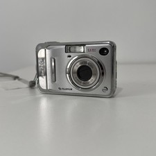 Fujifilm FinePix A500 5.1MP Digital Camera Silver Tested Working AA