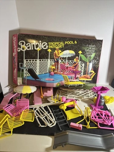 Vintage BARBIE TROPICAL POOL & PATIO SET Playset Mattel 1986