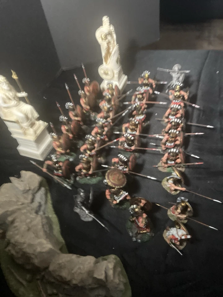 孔蒂收藏品锡和塑料斯巴达人 — 第 2/4 张图片