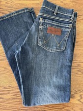 Wrangler Women's Slim Boot Retro Jeans 29x30 Medium Wash