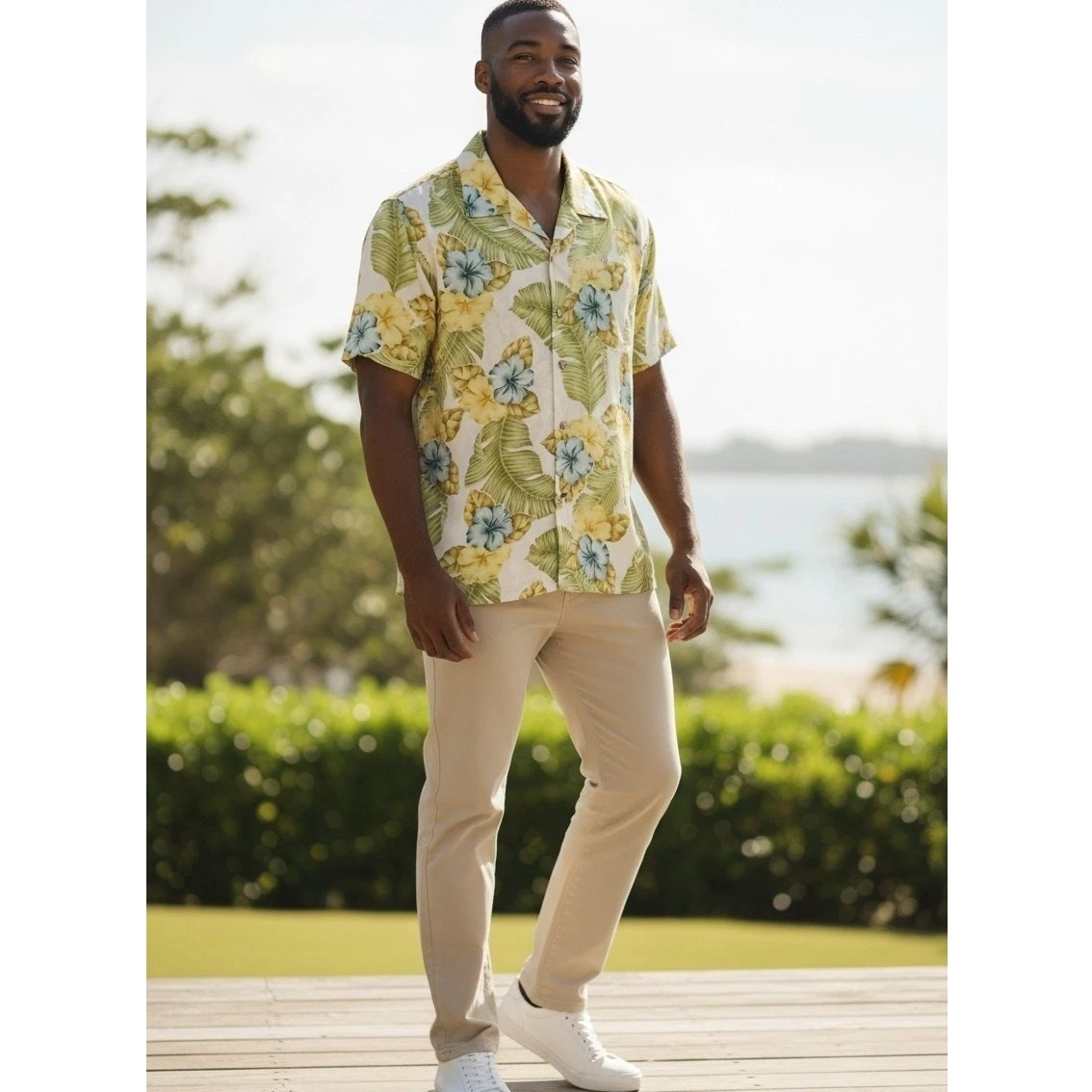 Tommy Bahama Men's XLarge 100% Silk Hawaiian Button-Down Camp Shirt
Opens in a new window or tab