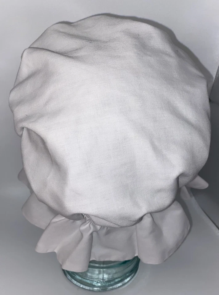 Gorra de noche colonial vintage ajustable hecha a mano para mujer Foto 2 de 4