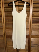 Heart & Hips Women's Fitted Scoop Neck Cream Double Lined Dress Size L