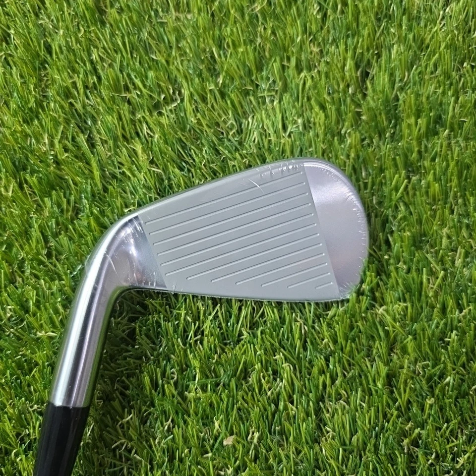 Mizuno Pro 245 4 Iron Dynamic Gold 100 R300 Regular Flex *BRAND NEW* - Image 2 of 4