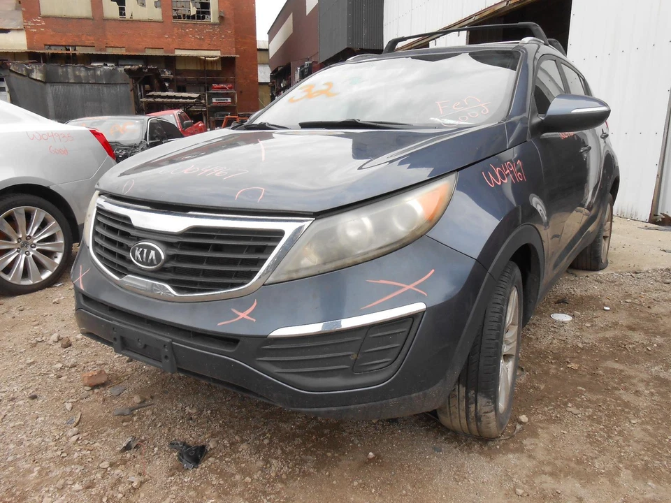 Conjunto de filtro de aire usado se adapta a: Kia Sportage 2011 2,0 L California emisiones SULE Foto 2 de 4