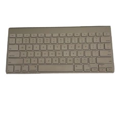 Apple A1314 Wireless Keyboard - Silver MC184LL/B 