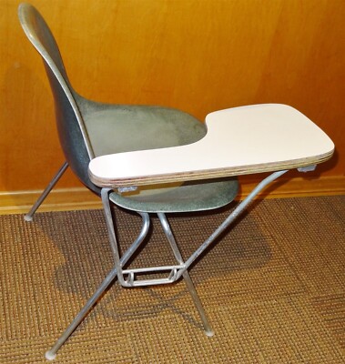 Vintage Herman Miller Charles Eames Fiberglass Student Chair/Flip Up Desk