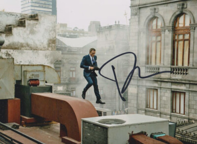 Genuine Hand Signed Daniel Craig  Photo 10 x 8 James Bond Autograph COA