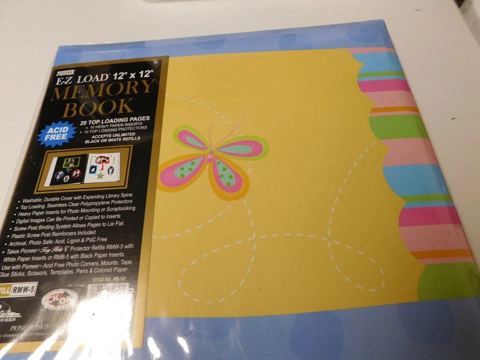 Álbumes de fotos/libros de recortes raros Pioneer con bonita mariposa 12" NUEVO Foto 2 de 2