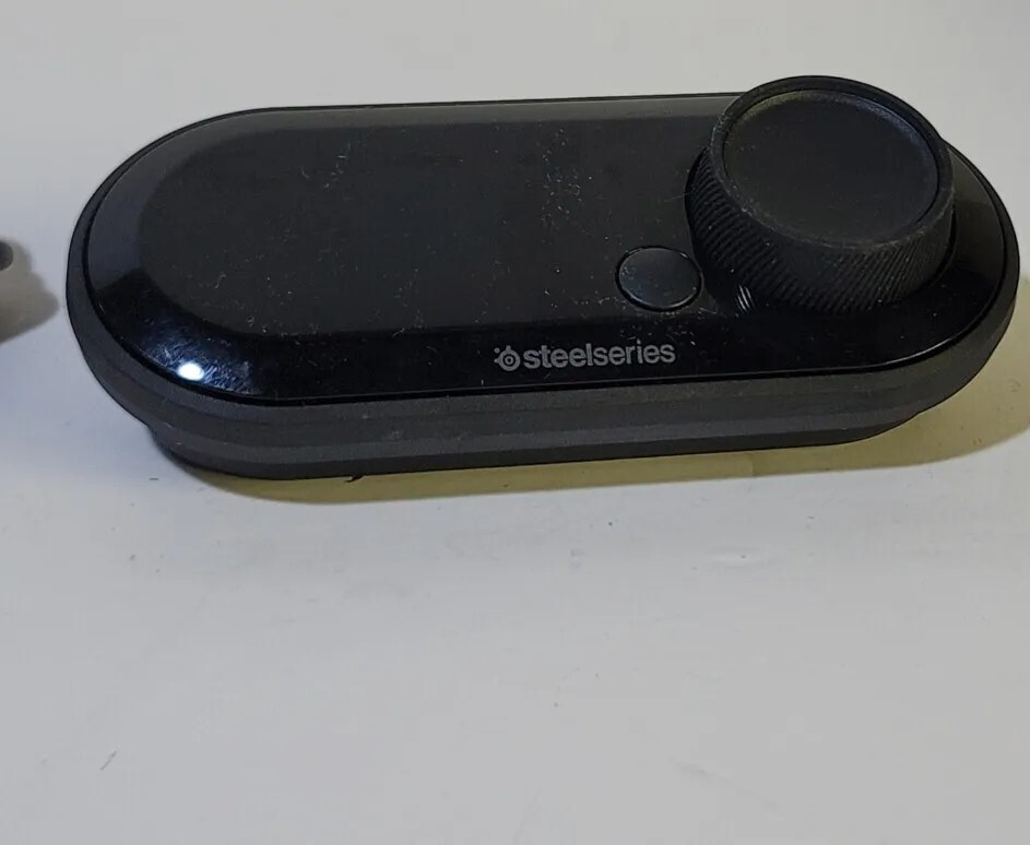 SteelSeries GameDAC SC-00005 with 3.5 & USB Audio connection (VG
