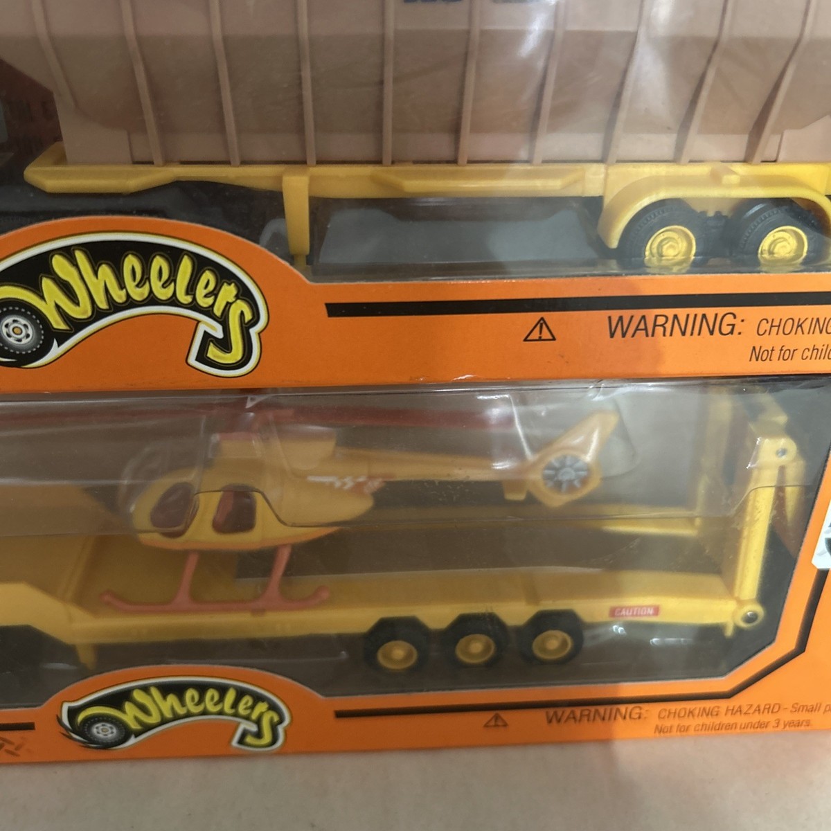 Kentoys Wheelers 1:72 Scale two of the set￼ hauler helicopter