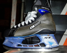 NEW NIKE BAUER SUPREME ONE90 HOCKEY SKATES 10 D.  Made in Canada. Rare!