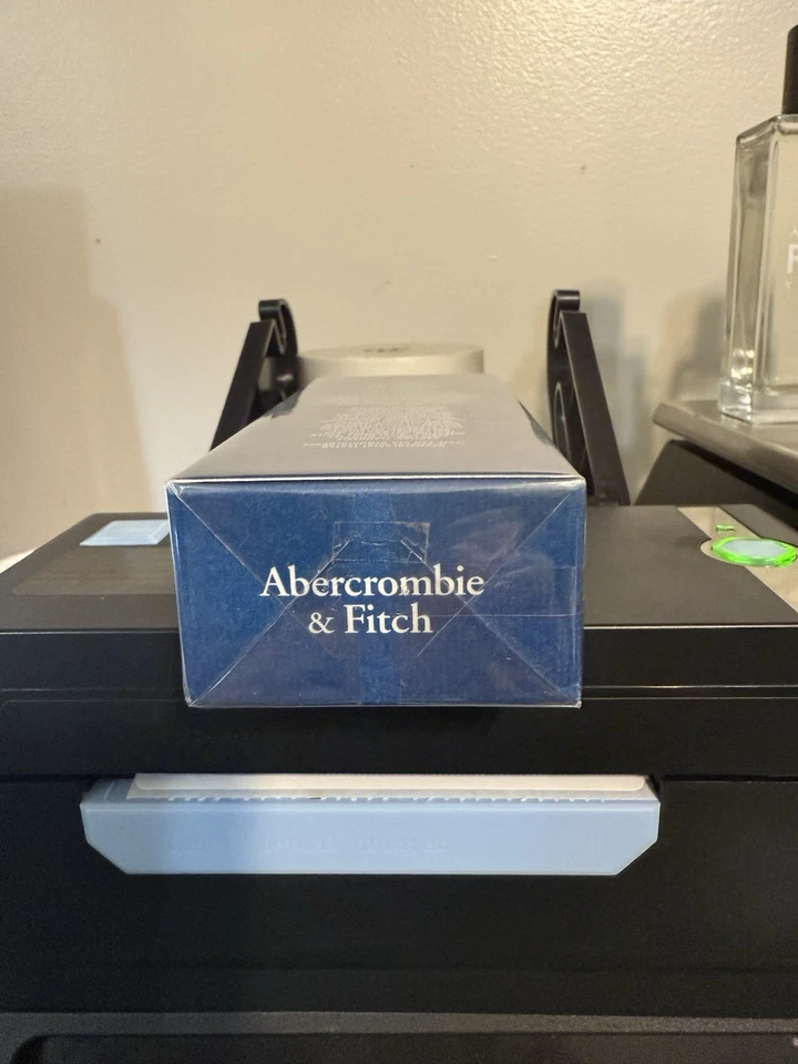 Abercrombie & Fitch Azul Feroz 3.4oz / 100 ml Sellado NUEVO en Caja.  Muy RARO Foto 3 de 4