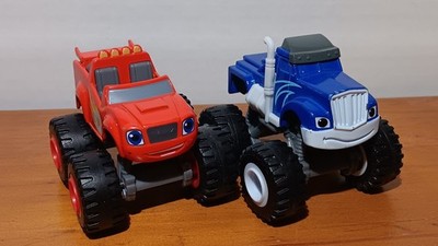 Blaze And The Monster Machines Blaze Crusher  Diecast Lot Of 2