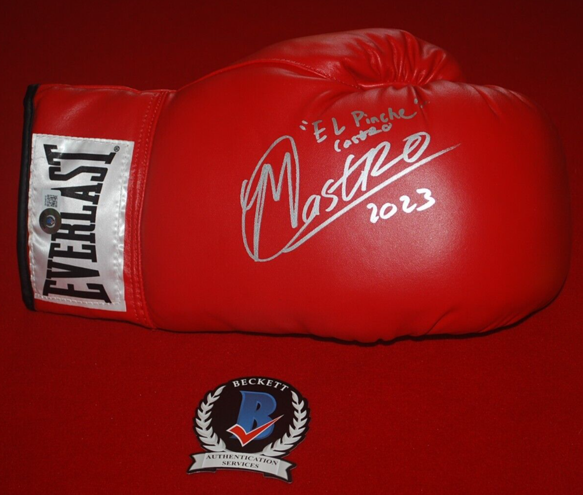 MARC CASTRO EL PINCHE signed Everlast leather laced boxing glove