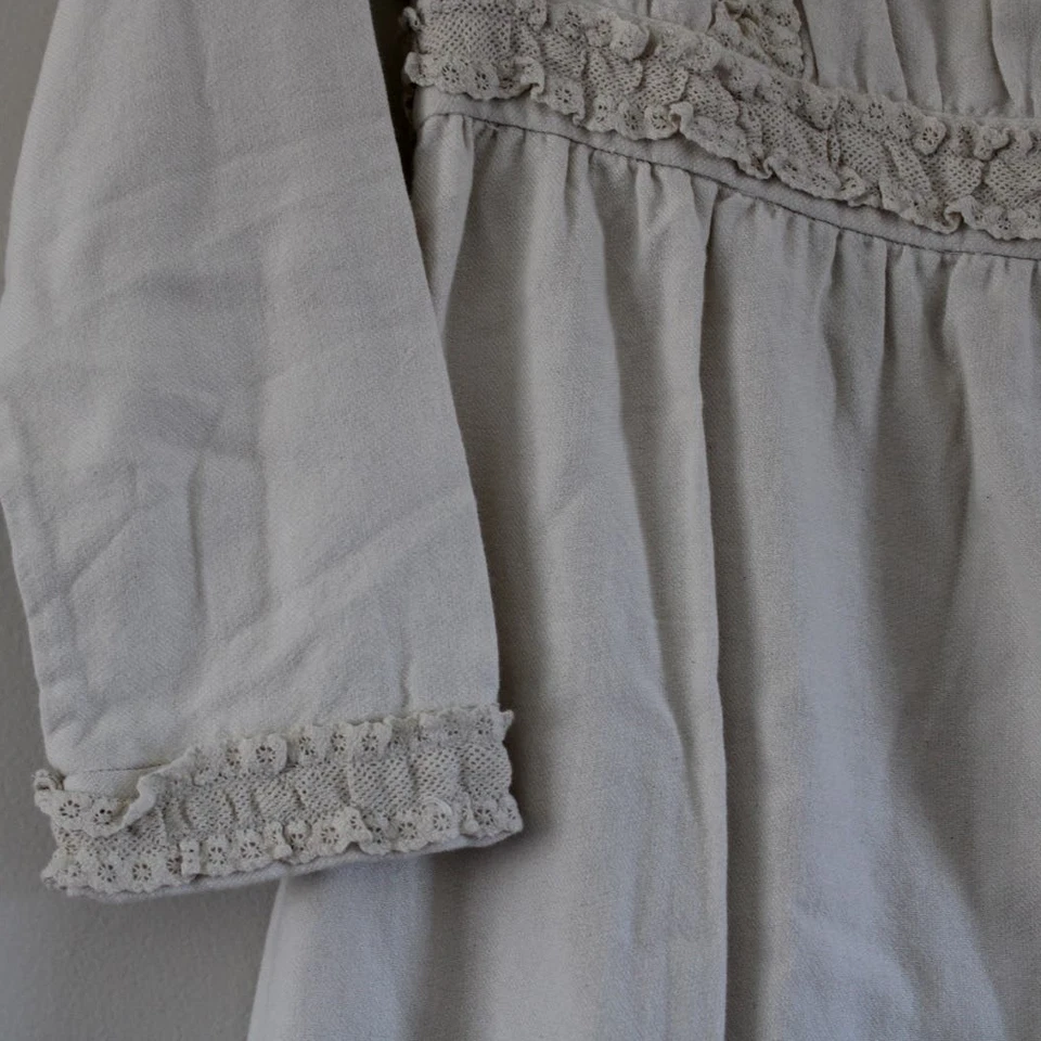 Nuevo con etiquetas Vestido Bonpoint Niñas Justine Mezcla de Lana Blanco Borde de Encaje 12 Foto 2 de 4