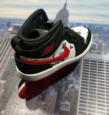未使用】NIKE Air Jordan 1 Mid SE Newspaper Nike Air Jordan 1 SE
