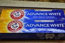 2x ARM & HAMMER Advance White Toothpaste 6oz Each Tube– Clean Mint Ex 12/2026