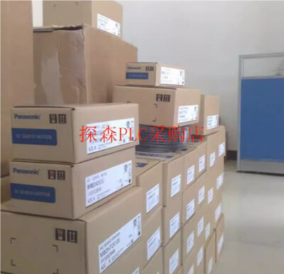 express delivery   SERVO motor MHMD082P1U NEW #T9